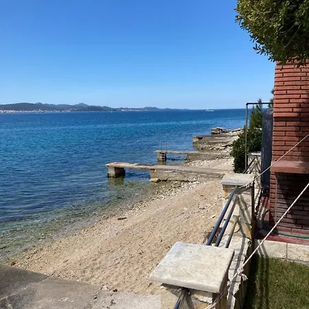 House First Row By The Sea Holiday home *