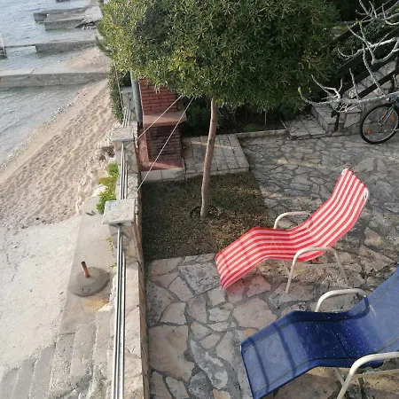 House First Row By The Sea *